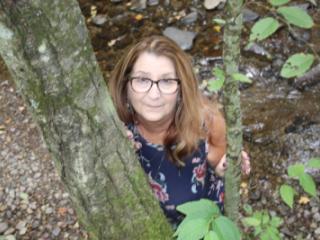 Hot Mrs P 2025 woods 5 6 of 20