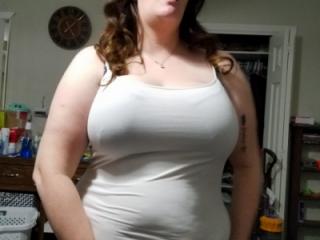 Bbw huge tit wife in bra and panties 1 of 20