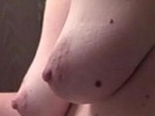 Lucy’s nude 3 of 14