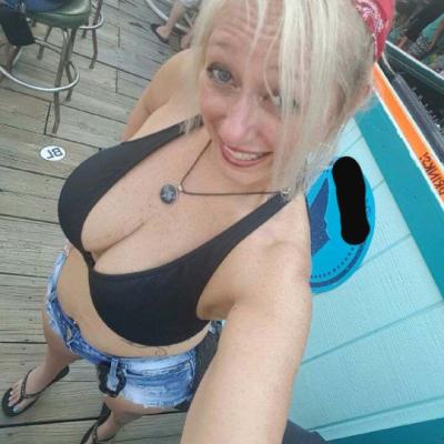 Blondee1