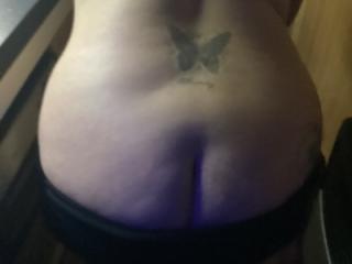 Boobs to show