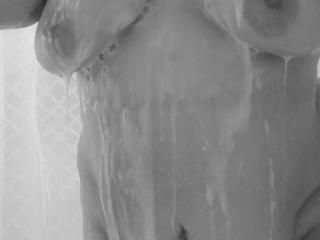 bbw shower curves 7 of 10