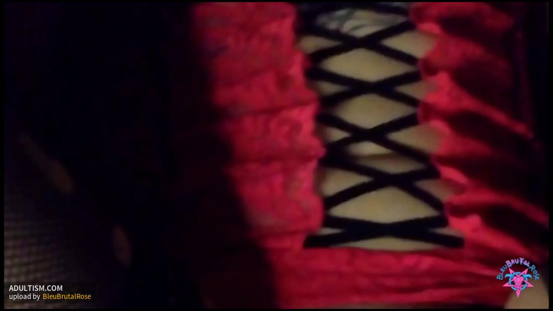 Image 4 of 4
