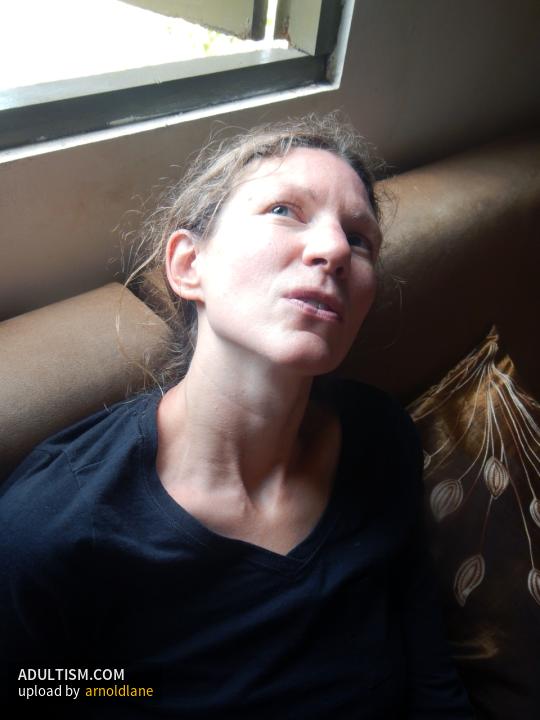 Image 2 of 12