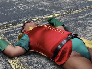 Robin cosplay 2 of 7