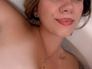 Bath and shower nakies