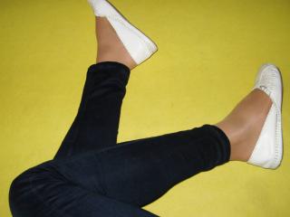 Ballerinas with jeans and nylons !! 12 of 20