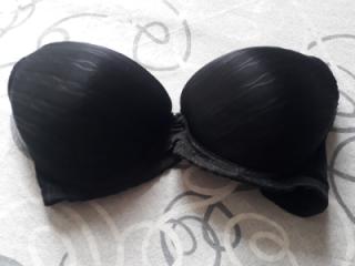 Bras. 17 of 20