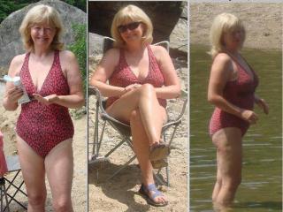 Donna in swim suit 4 of 4