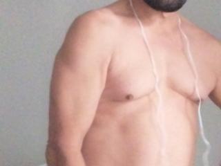 I'm a guy with a tiny cock. 8 of 16