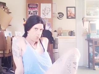 Sniffing around 4 of 8