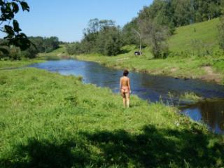 Nude walk upon river 4 of 19