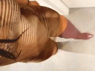 Friday shopping outfit 1 of 7