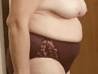 Milf loves big cocks 8 of 16