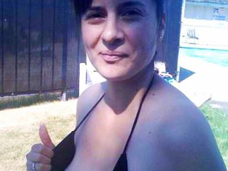 I love flashing my tits. 3 of 20