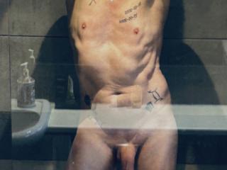 Shower scenes 14 of 16