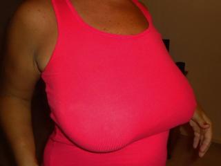 Wifes tank top tits 3 of 9