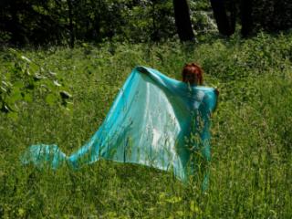 With a turquoise veil in the contrlight 13 of 20
