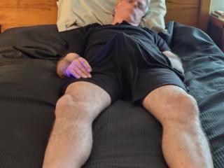 Feelin' Horny While Chillin' 1 of 19
