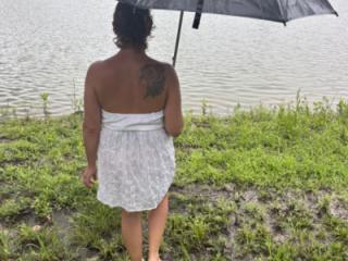 Hot out in the rain 3 of 18
