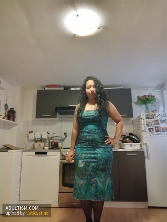 Image 4 of 4