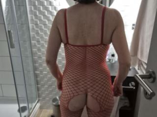 The red fishnet never lies 6 of 15