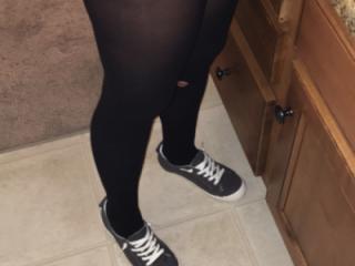 New shoes, old ripped tights 1 of 6
