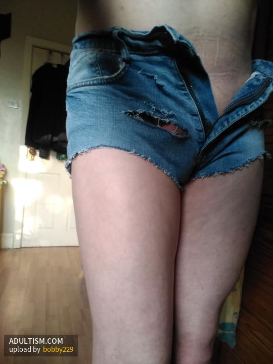 Image 4 of 12