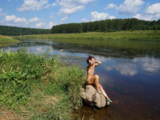 Boulder in Volga-river 9 of 20