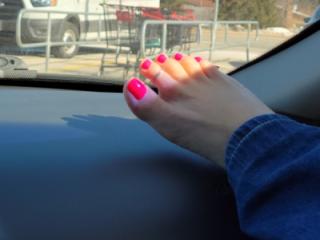 Pink toes 8 of 11