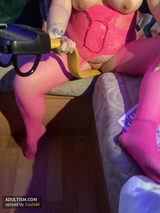 Image 3 of 4