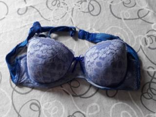 Bras. 11 of 20