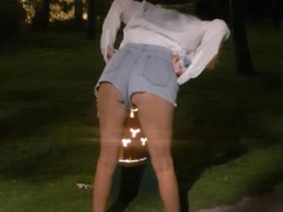 Legs escaping to the Caribbean (1) 8 of 19