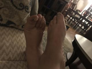 Mrs. Wildirish’s gorgeous feet