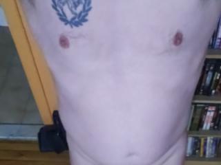 I got naked thought i'd take some pictures 1 of 4