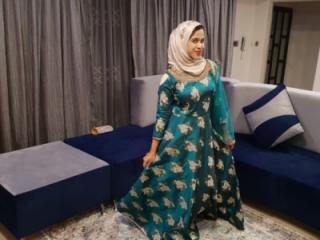 Nawtya 2 of 4