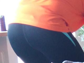 her ass 6 of 8