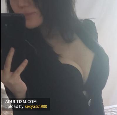 Image 2 of 4