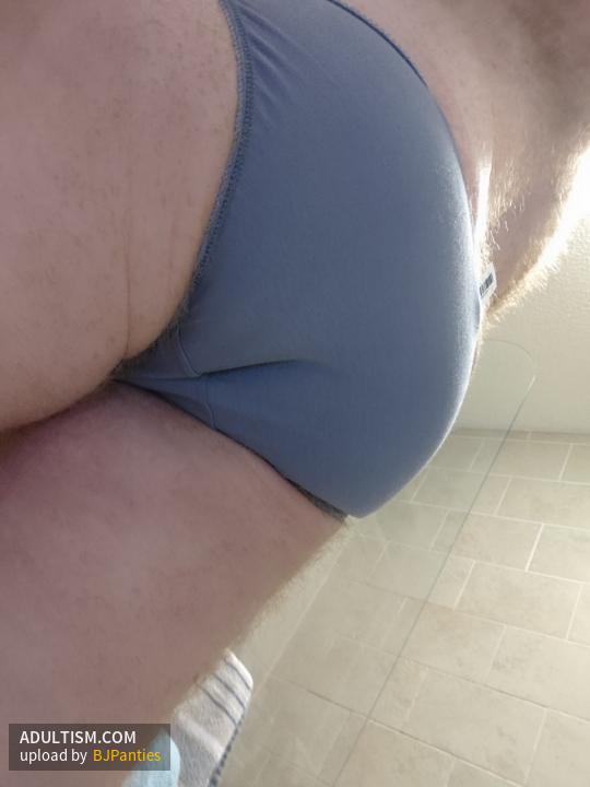 Image 3 of 4
