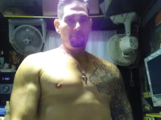 Comment and let me know what you want, i want to play with all women or if she is here just one 1 of 5