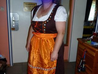 Dirndl 2 other pics 7 of 9