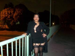 Tere wearing black sexy dress over the bridge