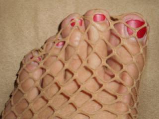 painted toes in nylons 6 of 13