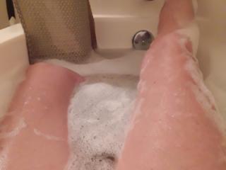 Bubbles in the bathtub 2 of 9