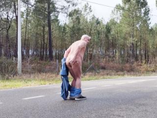 valerius naked on the road 6 of 12