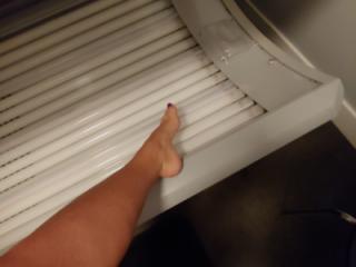Tanning Bed 2 of 9