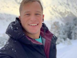 profile 2 of 4
