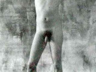retro nude in studio 2 1 of 10