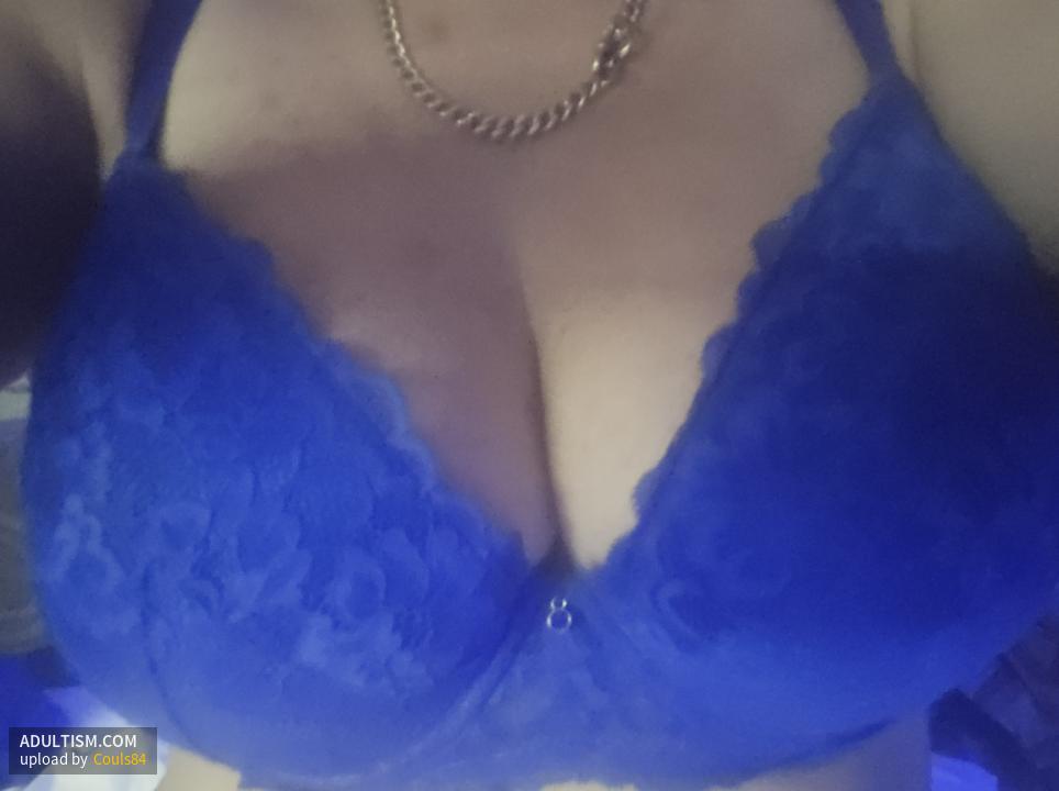 Image 3 of 4