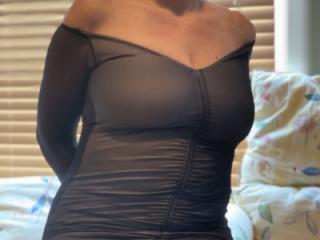 Please tell me what you think of my new club dress? 3 of 20